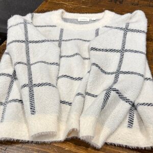 CYRUS White and Black Grid Sweater